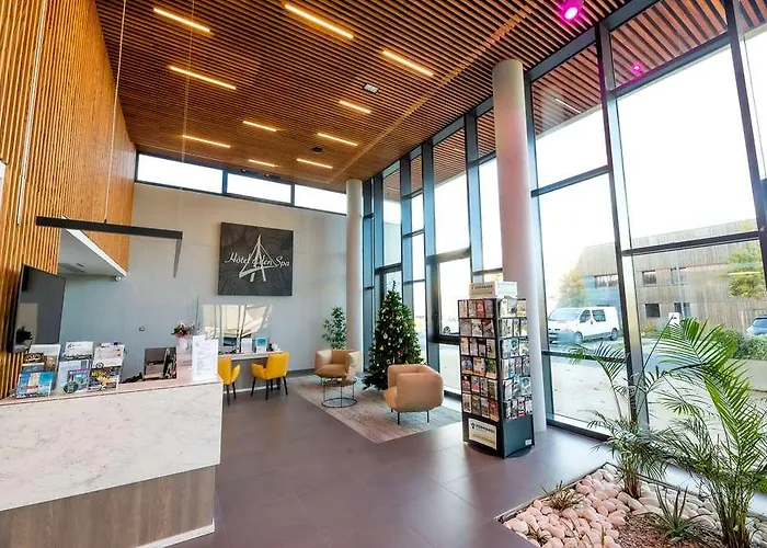 Western Eden 3* Honfleur