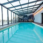 Hotel Western Eden
