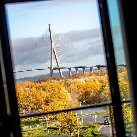 فندق Western Eden