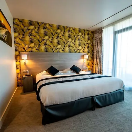 Western Eden 3*
