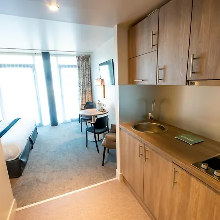 Eden 3* Honfleur