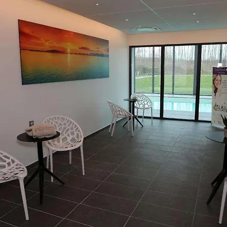 Western Eden فندق أونفلور