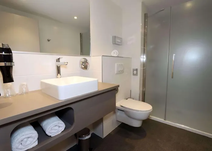 Western Eden 3* הונפלר